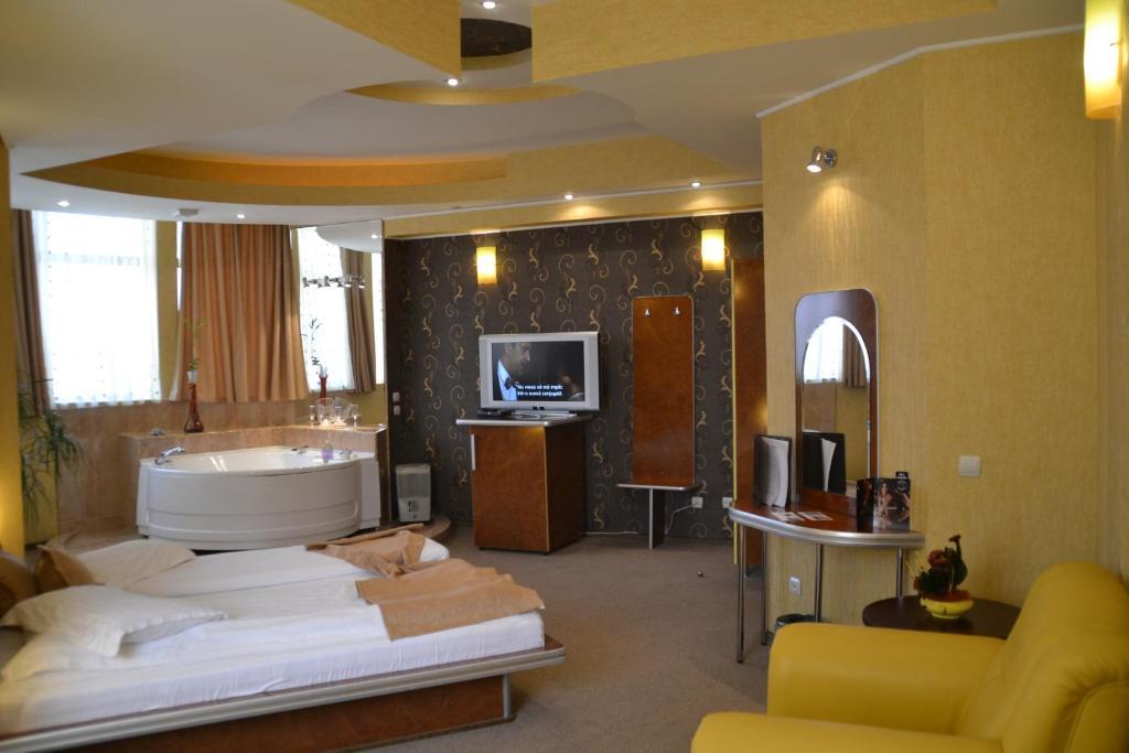 Hotel Helin - Calea Bucuresti Craiova Bilik gambar