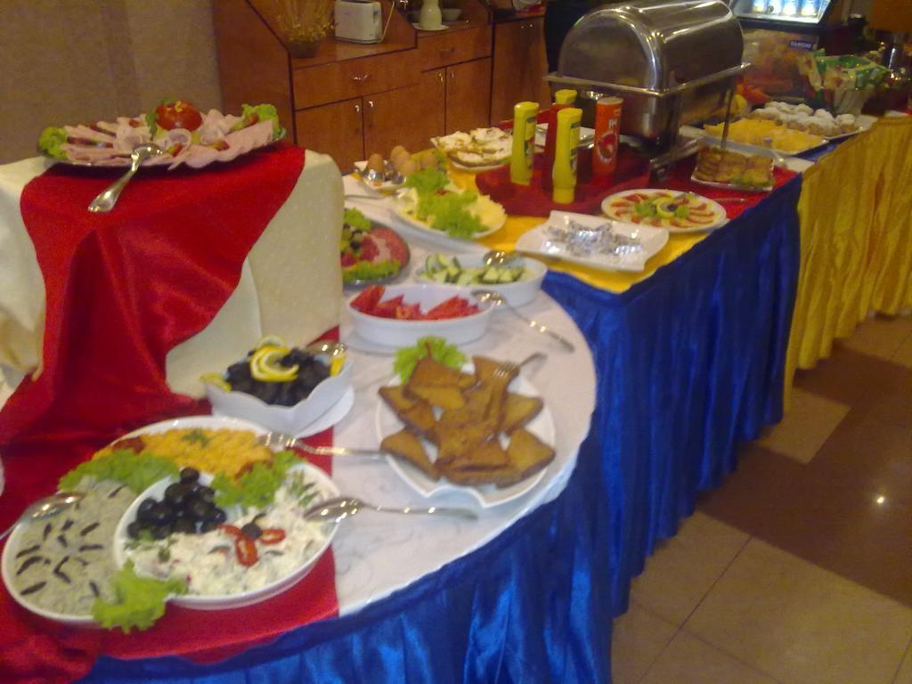 Hotel Helin - Calea Bucuresti Craiova Luaran gambar