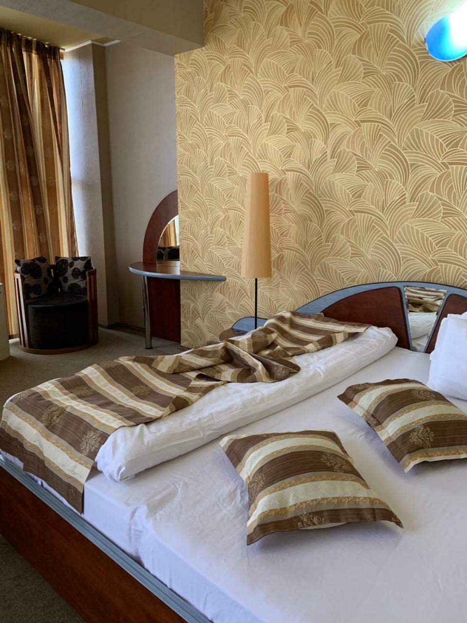 Hotel Helin - Calea Bucuresti Craiova Luaran gambar
